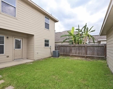 6348 Austinville Drive - Photo Thumbnail 13