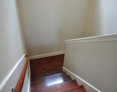 20734 Settlers Lake Circle N - Photo Thumbnail 18