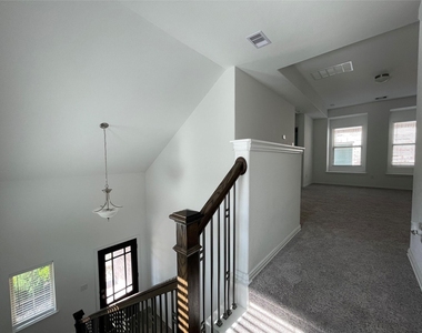 308 Tangle Birch Court - Photo Thumbnail 16