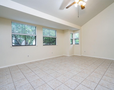 1103 Dulles Avenue - Photo Thumbnail 8