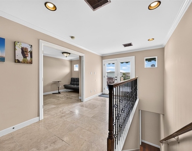 128 Drew Street - Photo Thumbnail 36