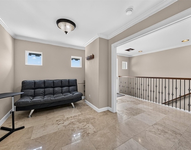 128 Drew Street - Photo Thumbnail 40