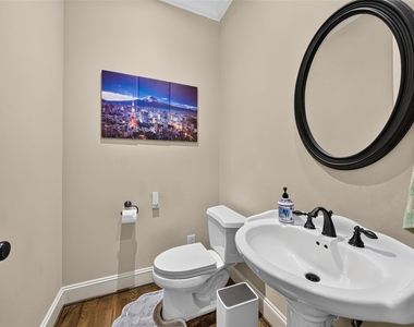 128 Drew Street - Photo Thumbnail 24