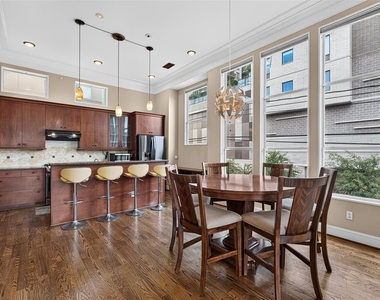 128 Drew Street - Photo Thumbnail 16