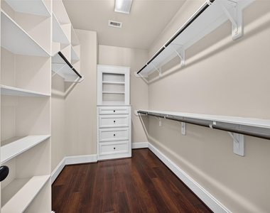 128 Drew Street - Photo Thumbnail 32