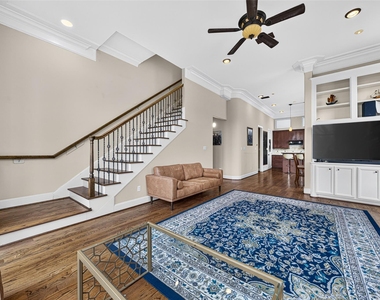 128 Drew Street - Photo Thumbnail 13