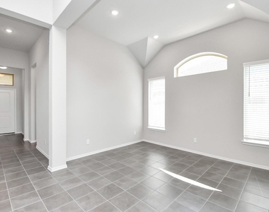 1242 Muscadine Hollow Lane - Photo Thumbnail 13