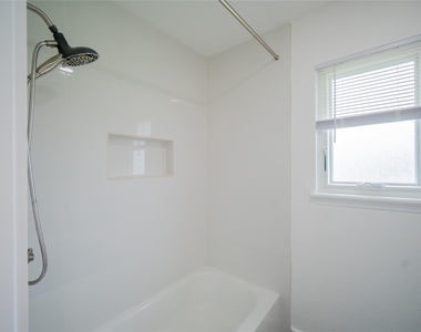 4815 Caris Street - Photo Thumbnail 37