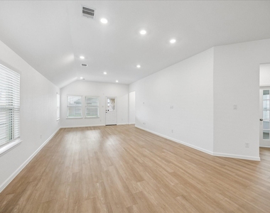 7202 Darting Plover Way - Photo Thumbnail 17
