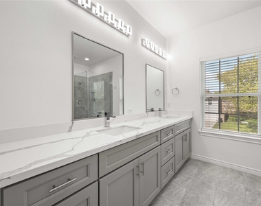 4406 Sterling Street - Photo Thumbnail 20