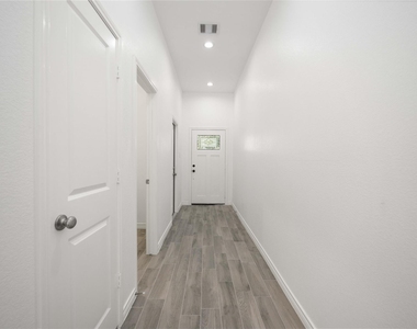 4406 Sterling Street - Photo Thumbnail 1