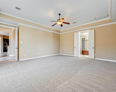 2914 Cotswold Lane - Photo Thumbnail 21