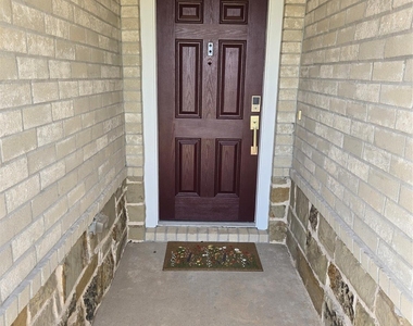 40204 S Hill Pass - Photo Thumbnail 1