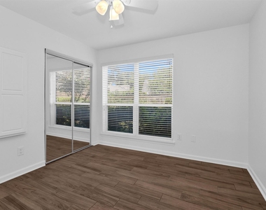 5005 Georgi Lane - Photo Thumbnail 14