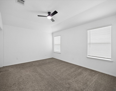 16691 Lonely Pines Drive - Photo Thumbnail 3