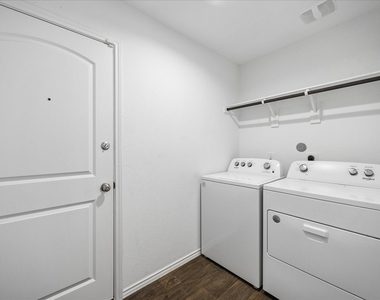 16691 Lonely Pines Drive - Photo Thumbnail 23