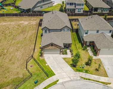 2934 Lawrence Park Court - Photo Thumbnail 38