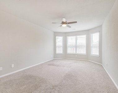 2934 Lawrence Park Court - Photo Thumbnail 17
