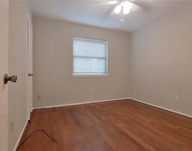 1018 Three Forks - Photo Thumbnail 12
