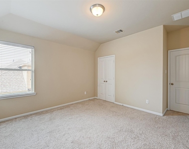 9526 Bonbrook Bend Lane - Photo Thumbnail 29