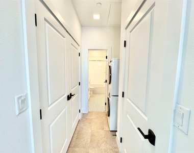 2102 Mechanic Street - Photo Thumbnail 8