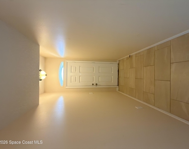 1620 Mason Terrace - Photo Thumbnail 1
