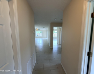 1620 Mason Terrace - Photo Thumbnail 5