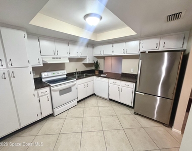 3150 N Harbor City Boulevard - Photo Thumbnail 1