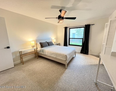 740 Kerry Downs Circle - Photo Thumbnail 16