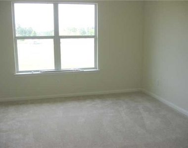 15918 Langhamwood Lane - Photo Thumbnail 7