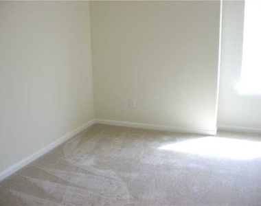 15918 Langhamwood Lane - Photo Thumbnail 6