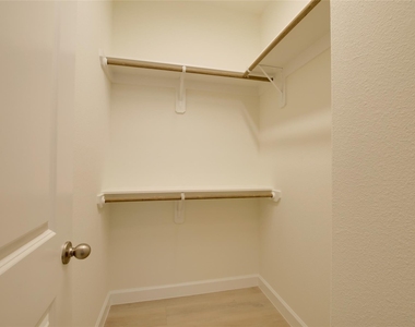 955 Ringold Street - Photo Thumbnail 41