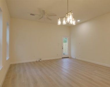 955 Ringold Street - Photo Thumbnail 15