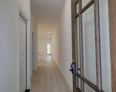 955 Ringold Street - Photo Thumbnail 5