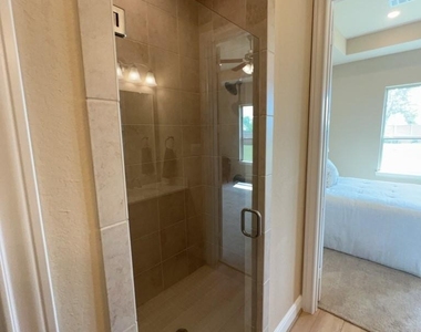 5602 Caracara Street - Photo Thumbnail 15