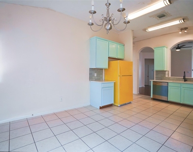 6415 Richland Hills Drive - Photo Thumbnail 10