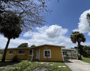 801 Hampton Way - Photo Thumbnail 18
