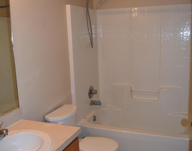 154 Bamboo Avenue Se - Photo Thumbnail 12