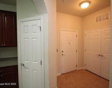 1576 Peregrine Circle - Photo Thumbnail 1