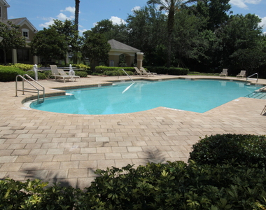 1576 Peregrine Circle - Photo Thumbnail 15