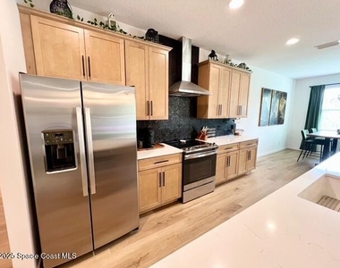 1729 Gould Avenue Sw - Photo Thumbnail 16