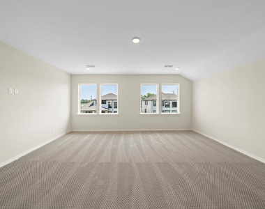 9806 Oakwood Trail - Photo Thumbnail 23