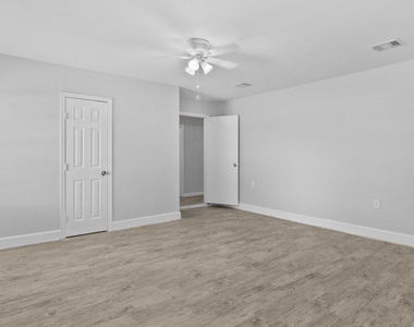 12002 Leitrim Way - Photo Thumbnail 10