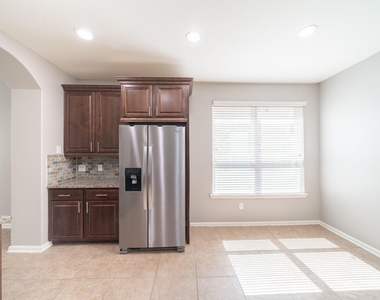 13303 Davenport Hills Lane - Photo Thumbnail 9