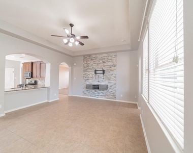 13303 Davenport Hills Lane - Photo Thumbnail 14