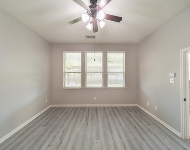 13303 Davenport Hills Lane - Photo Thumbnail 17
