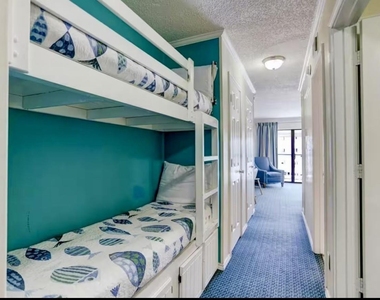 6102 Seawall Boulevard - Photo Thumbnail 9