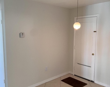 350 Fillmore Avenue - Photo Thumbnail 3