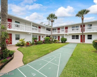 8522 N Atlantic Avenue - Photo Thumbnail 8