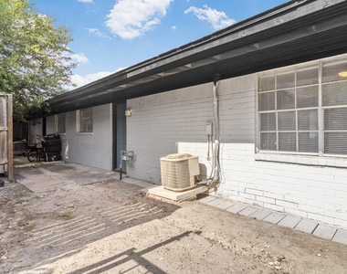 1665 Northwood Street - Photo Thumbnail 12